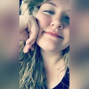 Meet your Posher, Katelynn